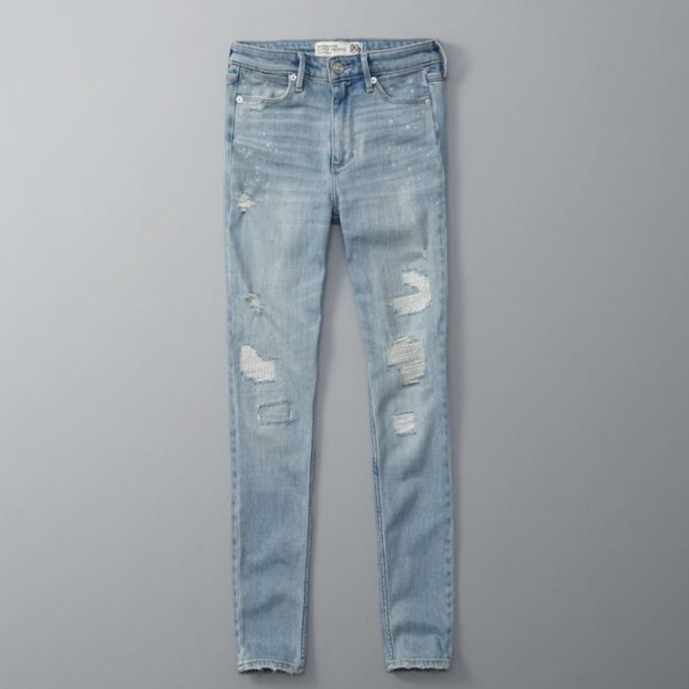 🌟ABERCROMBIE & FITCH HIGH RISE SUPER SKINNY JEANS